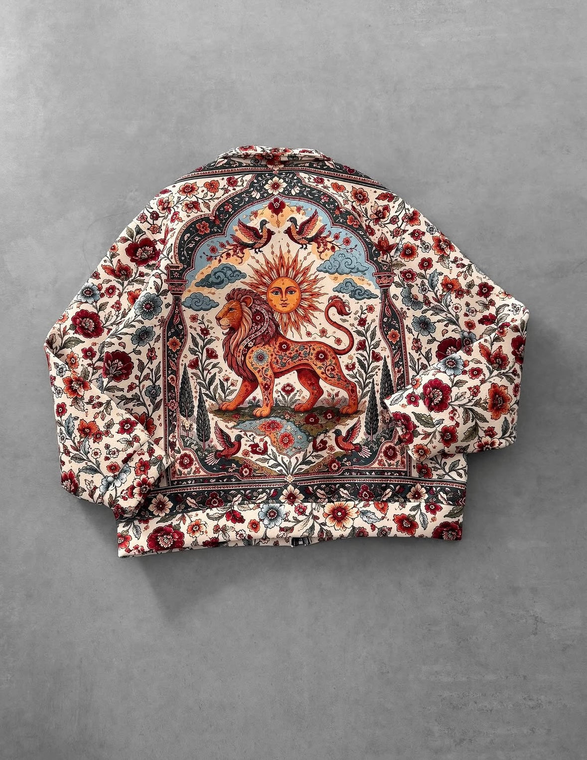ASLAN DETAY ETNİK DESEN HIRKA